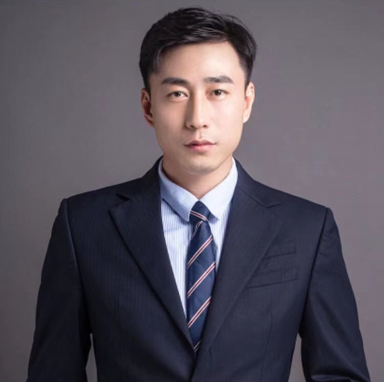 冯坡泰 创始人 & 执行董事
